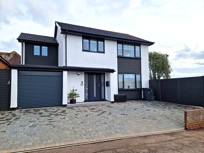 4 Bedroom Detached House For Sale In York Close, Exmouth, EX8