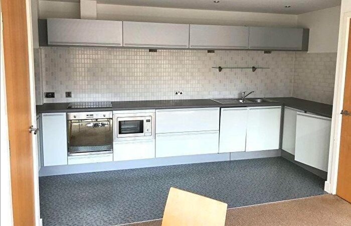 1 Bedroom Flat To Rent In Old Lenton Street, Nottingham, Nottinghamshire, NG1