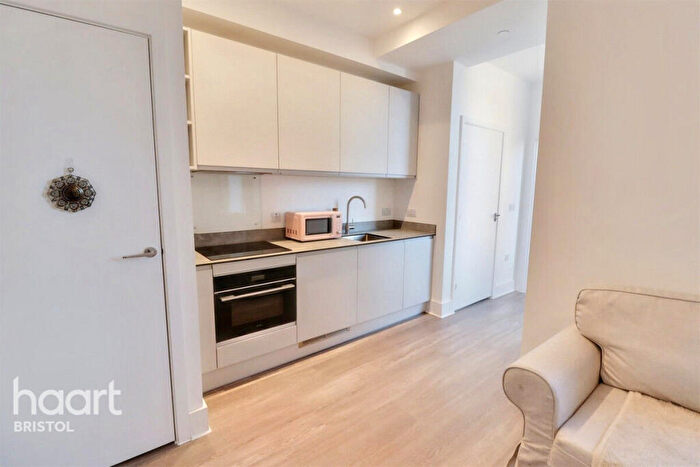 1 Bedroom Flat To Rent In Baldwin Street, Bristol, BS1