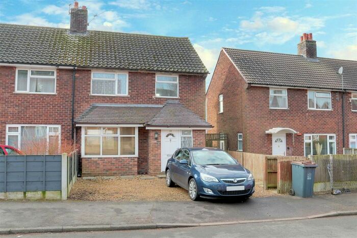 3 Bedroom Semi-Detached House For Sale In Queen Street, Audley, Stoke-On-Trent, ST7