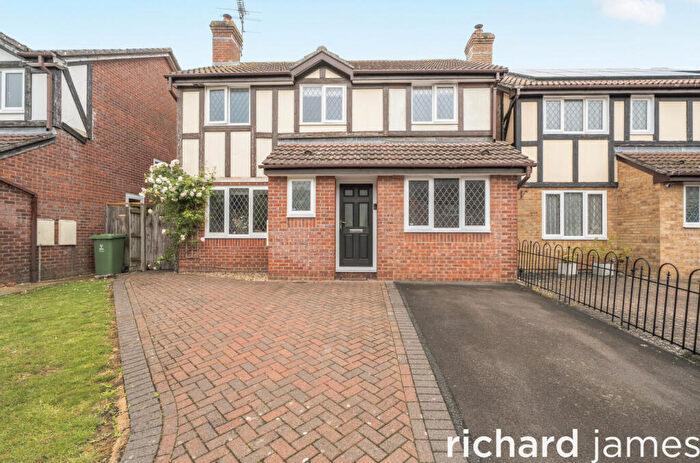 4 Bedroom Detached House For Sale In Friesian Close, Ramleaze, Swindon, SN5