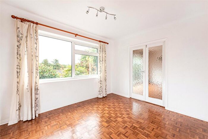 5 Bedroom Detached House To Rent In Longfield, Little Kingshill, Buckinghamshire, HP16