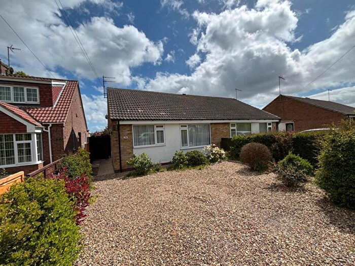 2 Bedroom Semi-Detached Bungalow For Sale In St. Nicholas Drive, Hornsea, HU18