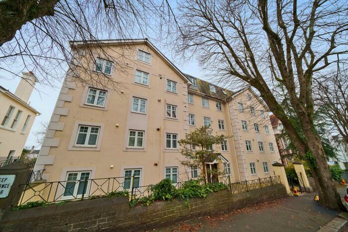 2 Bedroom Flat To Rent In Albert Road, PL2