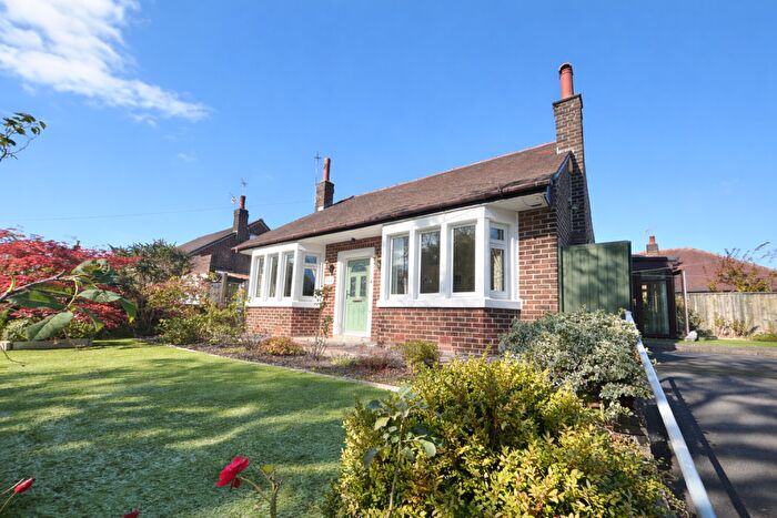 2 Bedroom Bungalow For Sale In Poulton Road, Highfurlong, FY3