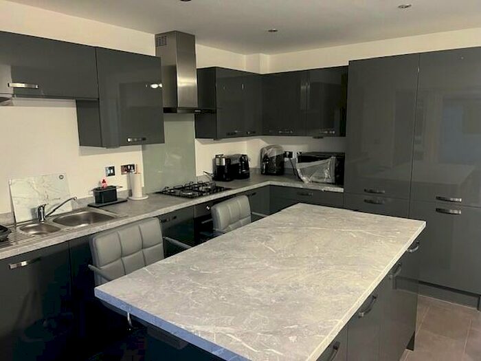 3 Bedroom House To Rent In Crown Green Close, Birmingham, B20