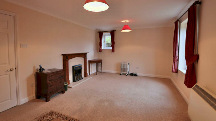 2 Bedroom End Of Terrace House For Sale In Old Town Farm, Great Missenden, HP16