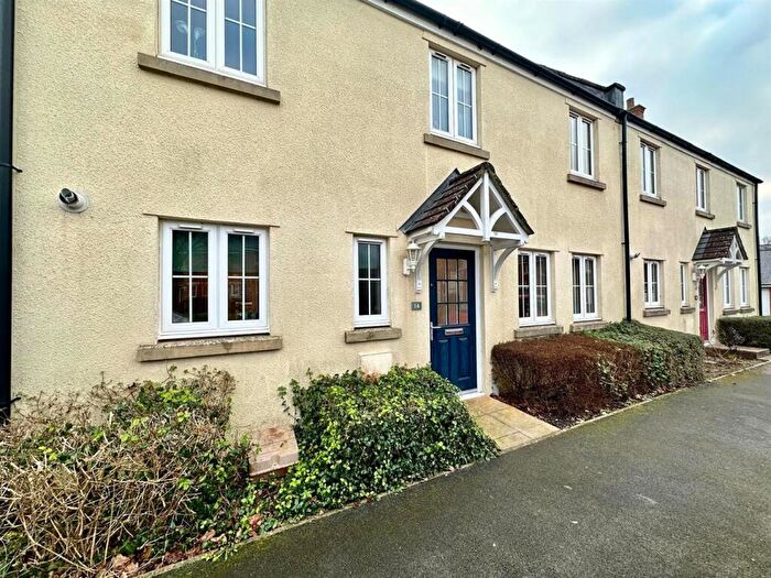 3 Bedroom House To Rent In Webbers Way, Tiverton, EX16