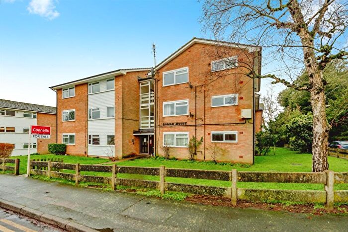 2 Bedroom Apartment For Sale In Park Lane East, Reigate, RH2