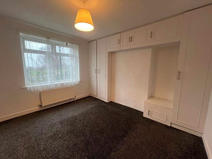 3 Bedroom Flat To Rent In Allendale Road, Newcastle Upon Tyne, NE6