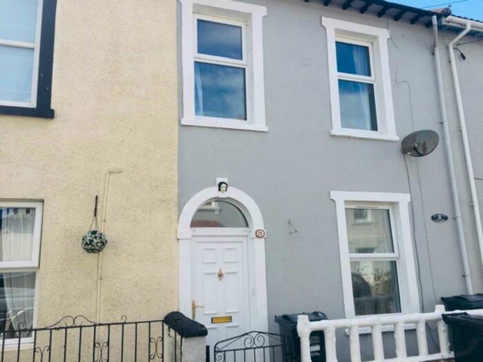 4 Bedroom Terraced House To Rent In Alma Street, Weston Super Mare, BS23