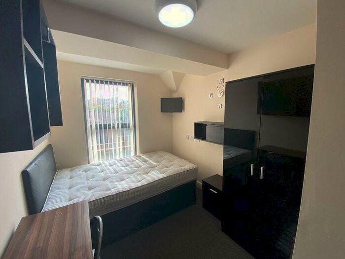 1 Bedroom Flat To Rent In Flat Bateson Building Henry Street, Liverpool, L1