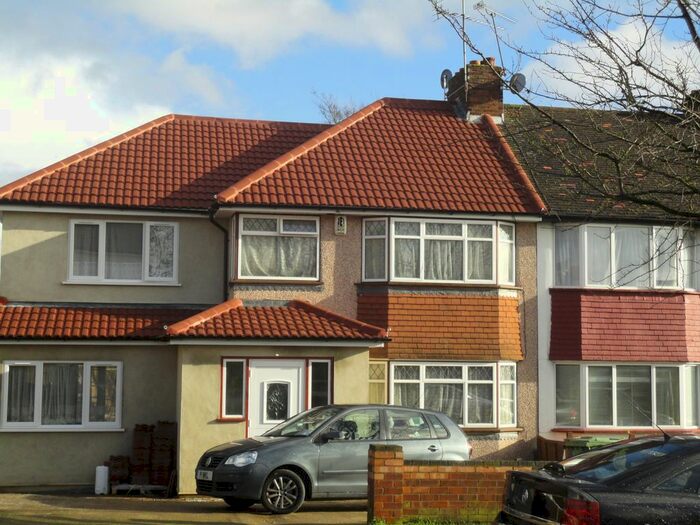 3 Bedroom Semi-Detached House To Rent In Stanhope Avenue, Harrow, Greater London, HA3