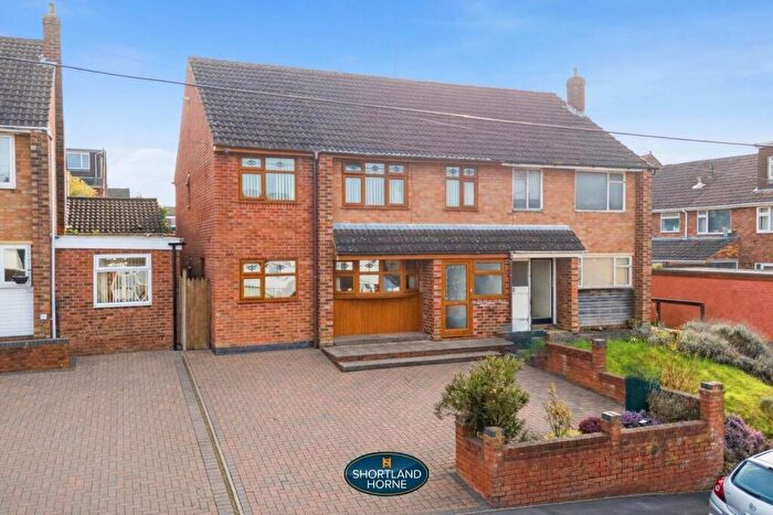 5 Bedroom Semi Detached House For Sale In Granoe Close, Ernesford Grange, Coventry, CV3