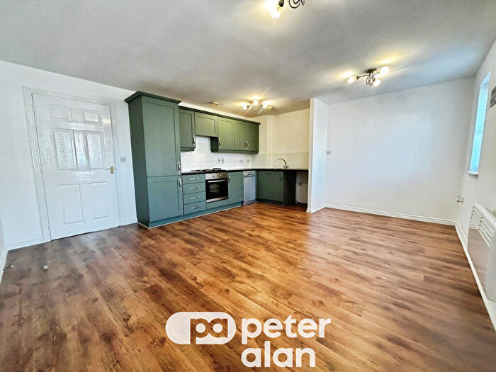 2 Bedroom Flat To Rent In Caerphilly Road, CF14