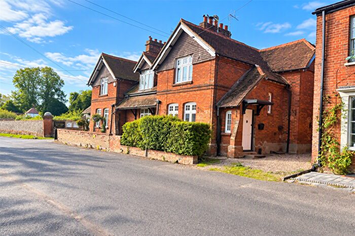 2 Bedroom House To Rent In Little Marlow, Bucks, SL7
