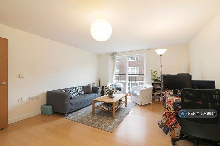 2 Bedroom Flat To Rent In Turin Street, London, E2