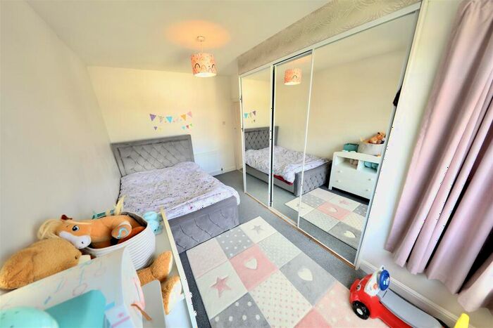 3 Bedroom Terraced House For Sale In Hotham Road North, Hull, HU5
