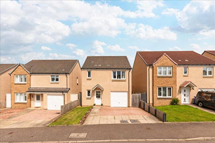 3 Bedroom Detached House For Sale In Whitehouse Way, Gorebridge, EH23