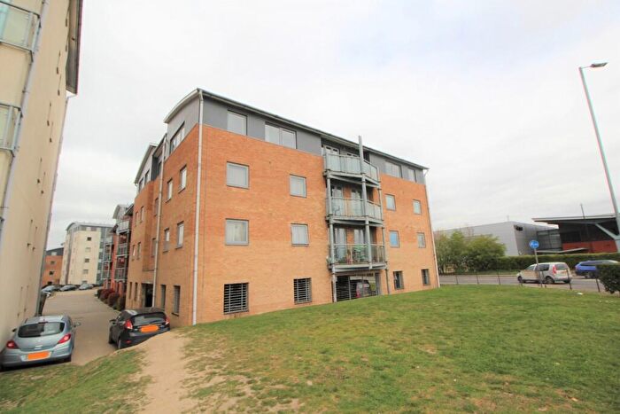 1 Bedroom Apartment To Rent In St James Place, De Grey Road, CO4