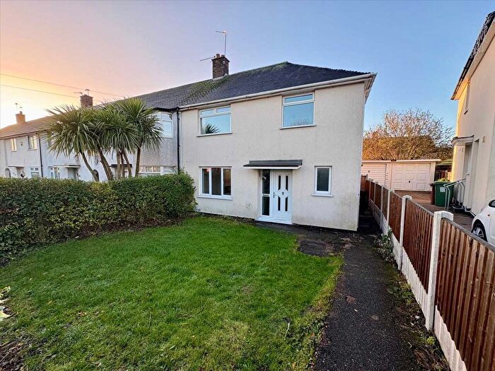 3 Bedroom End Of Terrace House To Rent In Green Lane, Clifton, Nottingham, NG11