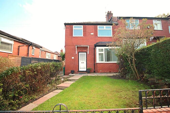 3 Bedroom Semi-Detached House To Rent In Glover Avenue, Manchester, M8
