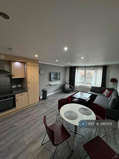 2 Bedroom Flat To Rent In Barrland Street, Glasgow, G41