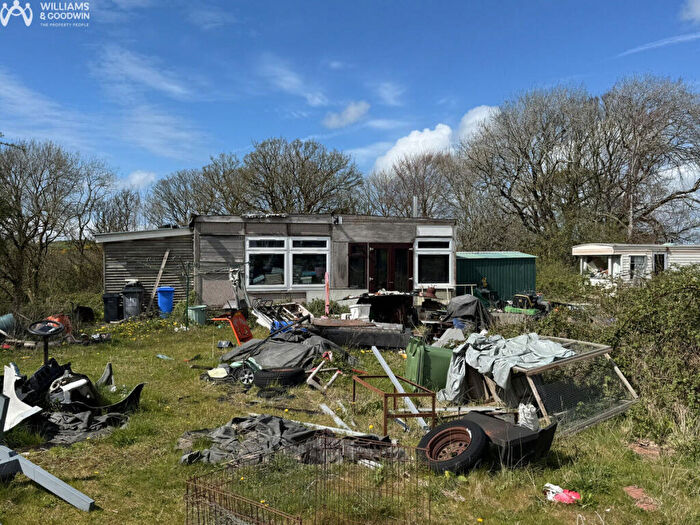 5 Bedroom Character Property For Sale In Cerrigceinwen, Bodorgan, Anglesey, LL62