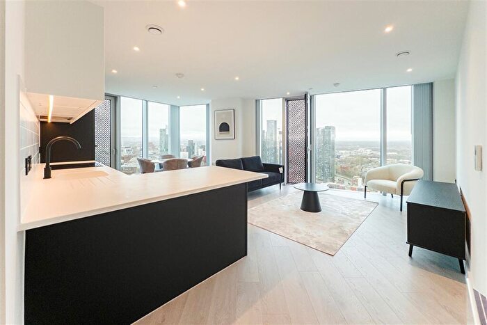 2 Bedroom Apartment To Rent In Vista River Tower, M3