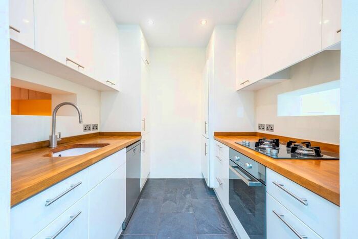 2 Bedroom End Of Terrace House To Rent In Bertram Cottages, Wimbledon, London, SW19