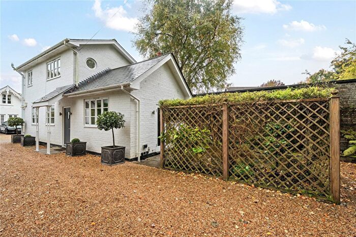 2 Bedroom Detached House To Rent In Pembury Road, Tunbridge Wells, Kent, TN2