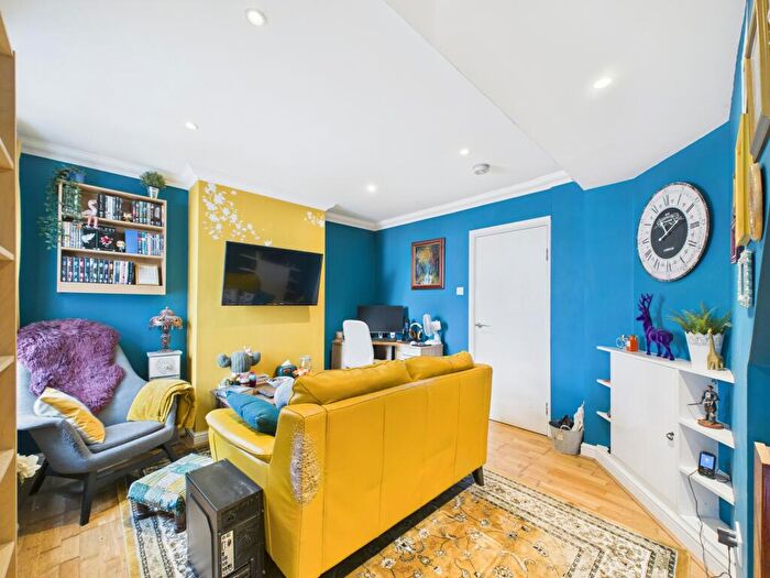 1 Bedroom Flat For Sale In Richmond Road, West Reading, Reading, RG30