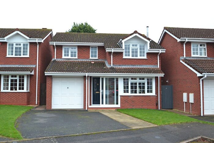 4 Bedroom Detached House For Sale In Perivale Gardens, Muxton, TF2