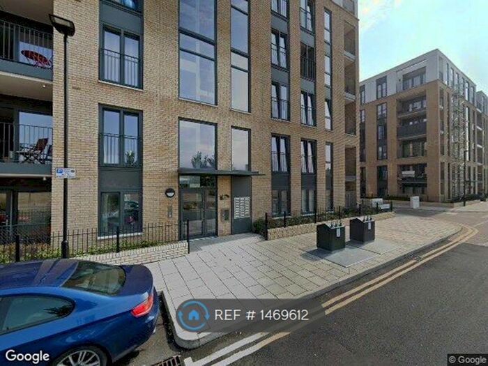 2 Bedroom Flat To Rent In Eythorne Road, London, SW9