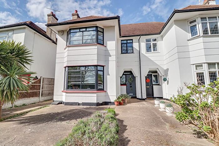 4 Bedroom Semi Detached House For Sale In Northumberland Crescent, Southend-On-Sea, SS1