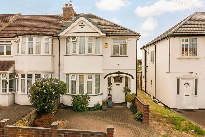 3 Bedroom Property For Sale In Tregenna Avenue, South Harrow, HA2