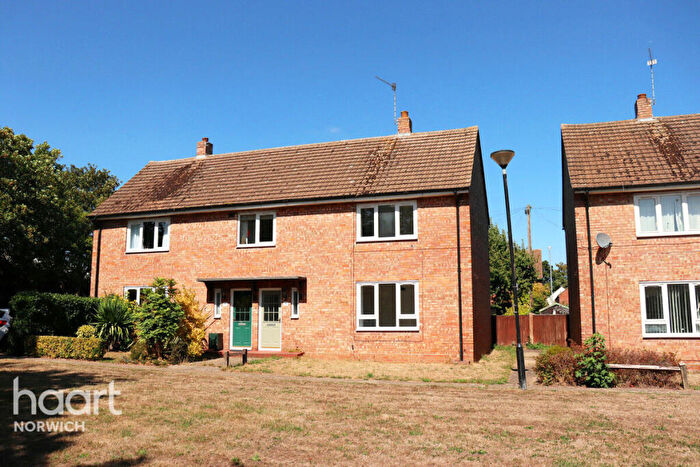 2 Bedroom Semi-Detached House To Rent In Spencer Road, Norwich, NR6