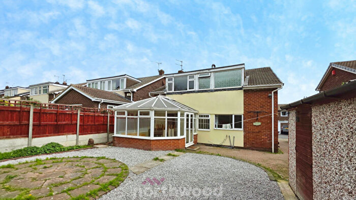 4 Bedroom Detached House To Rent In Field House Road, Sprotbrough, Doncaster, DN5