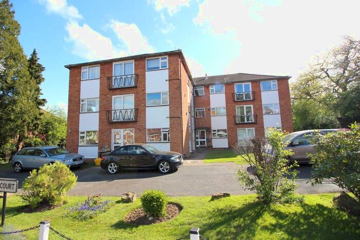 2 Bedroom Flat To Rent In Hertford End Court, Sandy Lodge Way, Northwood HA6