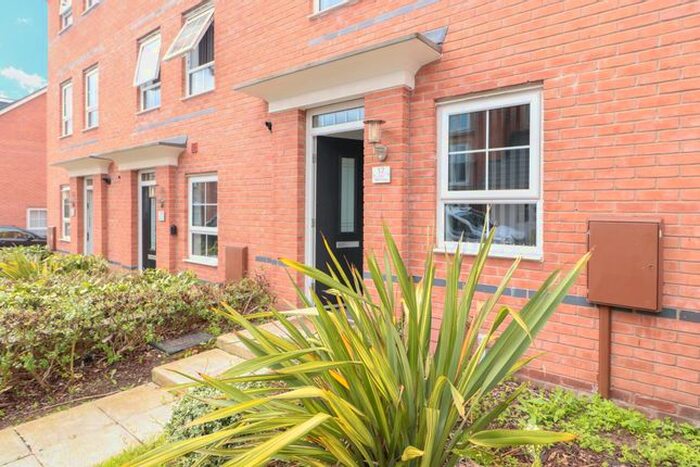 4 Bedroom Terraced House To Rent In The Moorings, City Centre, Coventry, CV1