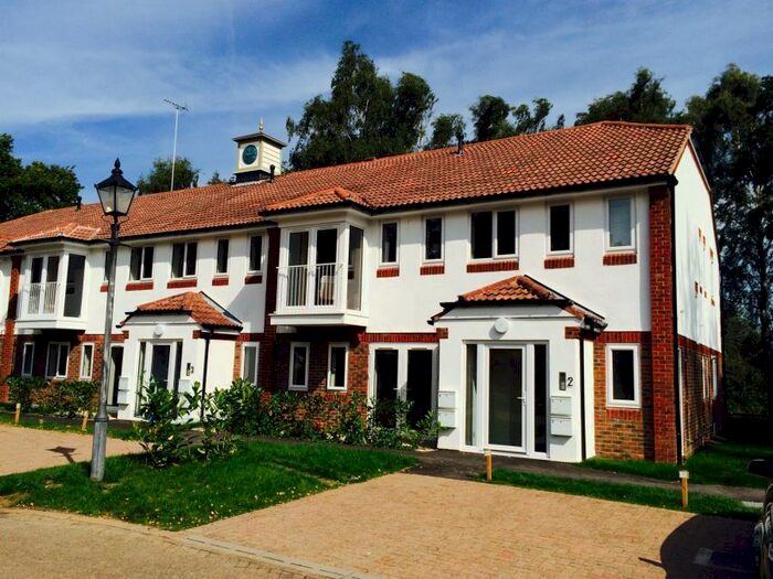 2 Bedroom Apartment To Rent In The Spinney, Denmead, PO7