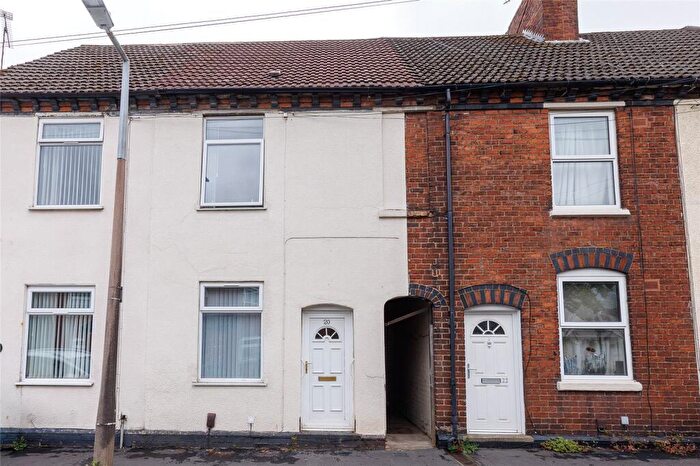 3 Bedroom Terraced House To Rent In Arden Grove, Oldbury, West Midlands, B69
