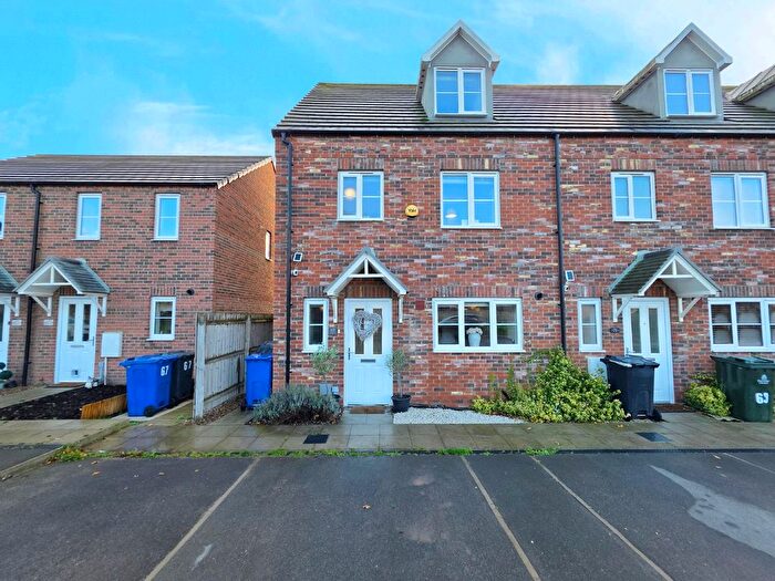 4 Bedroom End Of Terrace House For Sale In Cammidge Way, Doncaster, DN4