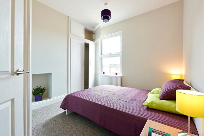 5 Bedroom House To Rent In Churchill Road, Bristol, BS4