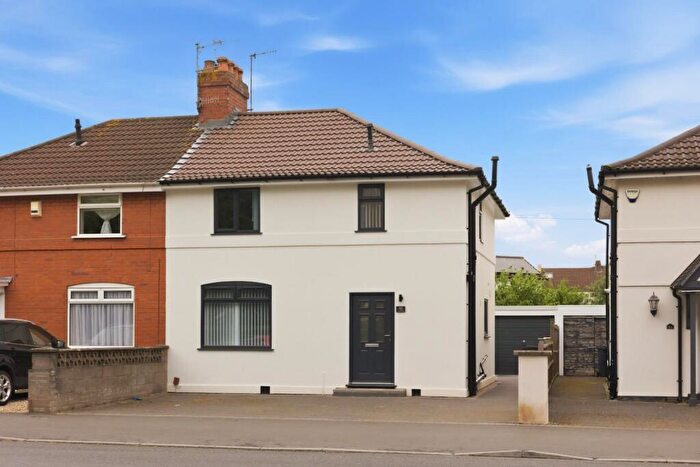 3 Bedroom Semi Detached House To Rent In Duckmoor Road, Bristol, BS3