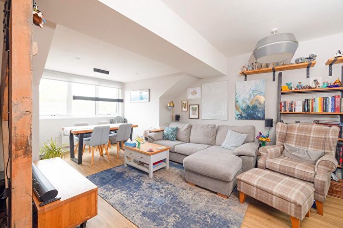 3 Bedroom Flat For Sale In The Boot Factory, St George, BS5