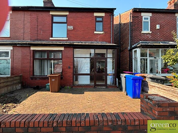 3 Bedroom Semi-Detached House To Rent In Longmead Road, Salford, M6