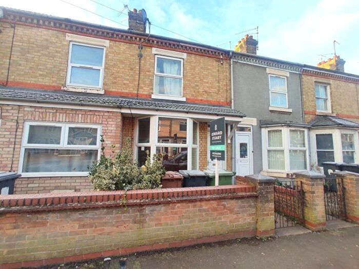 3 Bedroom Terraced House For Sale In Belsize Avenue, Peterborough, Cambridgeshire, PE2