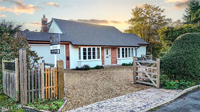 4 Bedroom Bungalow For Sale In Mill End Lane, Alrewas, Burton-On-Trent, DE13