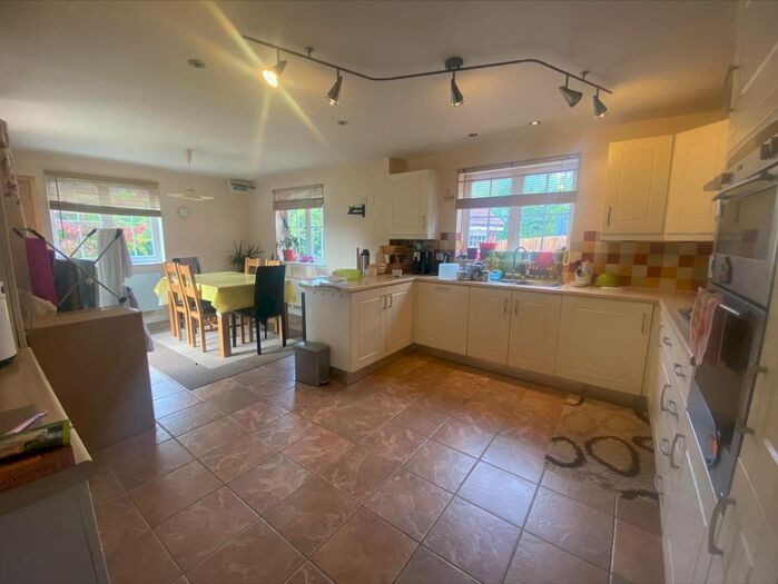 4 Bedroom Property To Rent In Woodfield Lane, Lower Cambourne, Cambridge CB23